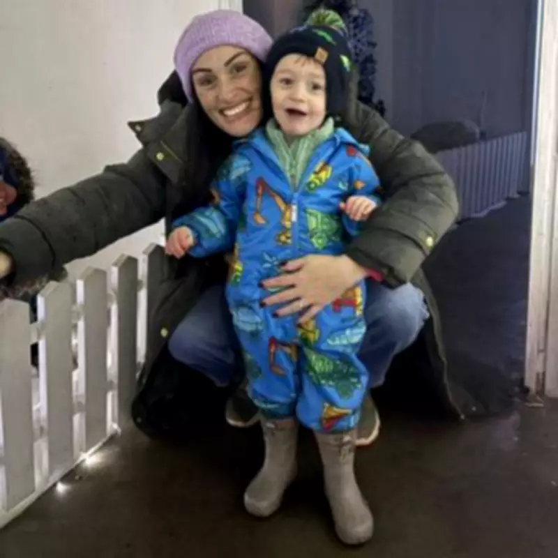 Mum's Kitchen Light Reflection Fear Reveals Son's Rare Eye Cancer Diagnosis