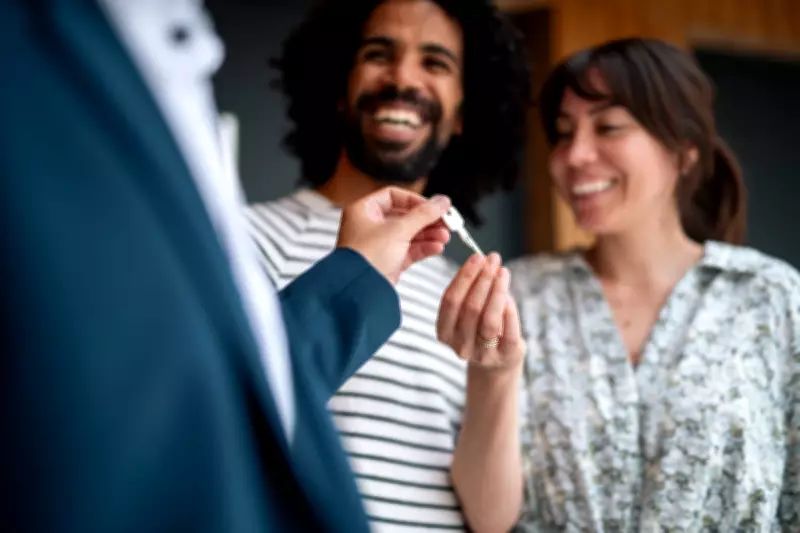 Nationwide Introduces Electronic Signatures to Simplify Home Buying Process