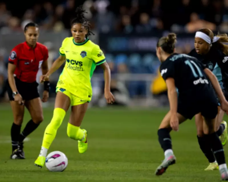 NWSL Shaken by Blockbuster Trades as Bethune and Hutton Move for Millions