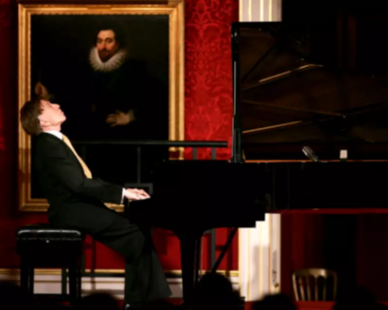 Pianist Tamás Vásáry, Renowned Hungarian Virtuoso, Dies at 92