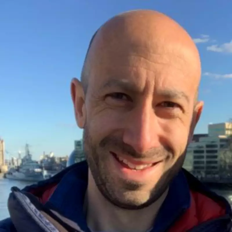 Pilot Slashes Salary by 25% to Dodge £100k Tax Trap, Boosts Business Instead