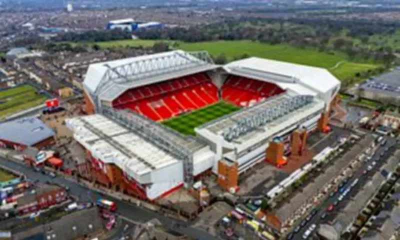 Premier League Saturday Live: Liverpool vs West Ham, Newcastle vs Everton