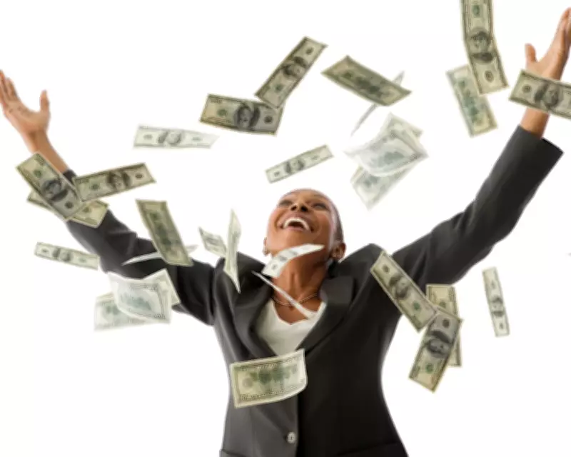 Readers Debate the Best Philanthropic Use for a Billion Pounds