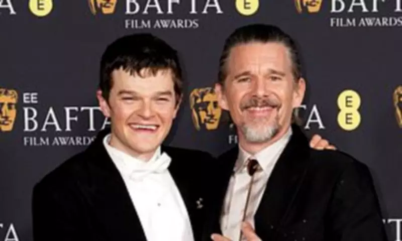 Robert Aramayo's Emotional BAFTA Win Brings Ethan Hawke to Tears