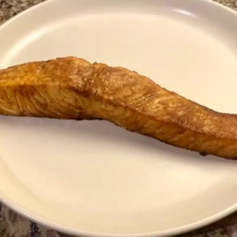 Salmon Cooking Showdown: Oven, Pan, or Air Fryer for Juiciest Results?