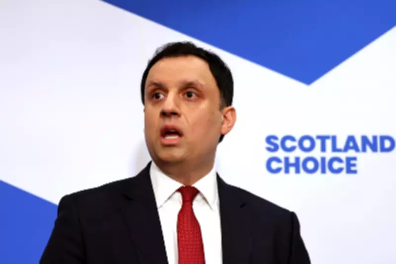 Sarwar Stands Firm on Starmer Resignation Call, Demands Change in Leadership