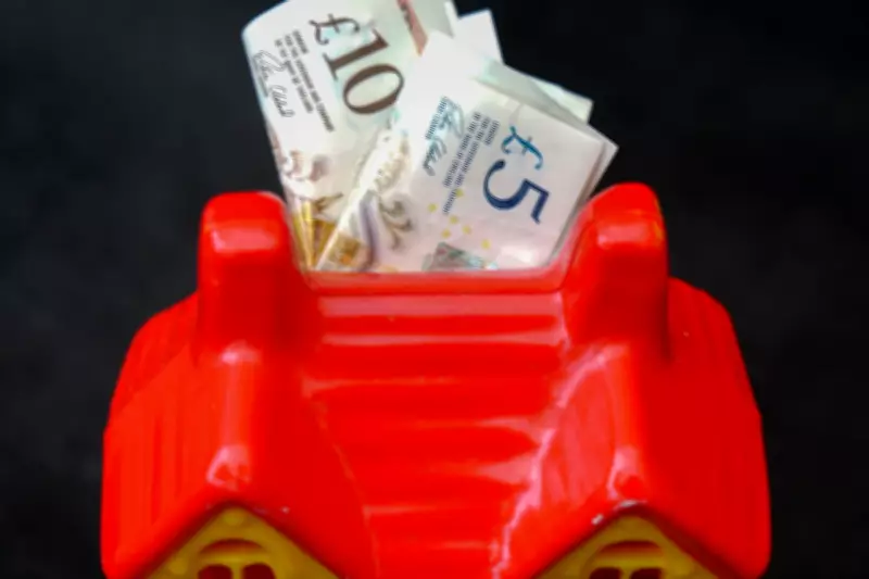 Savings Account Choices Hit Record High While Average Rates Decline