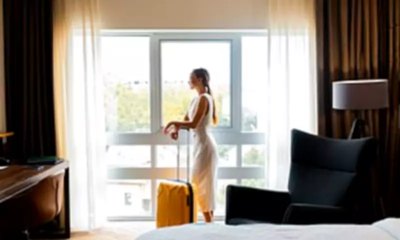 Simple Ribbon Hack Prevents Holidaymakers from Leaving Belongings Behind