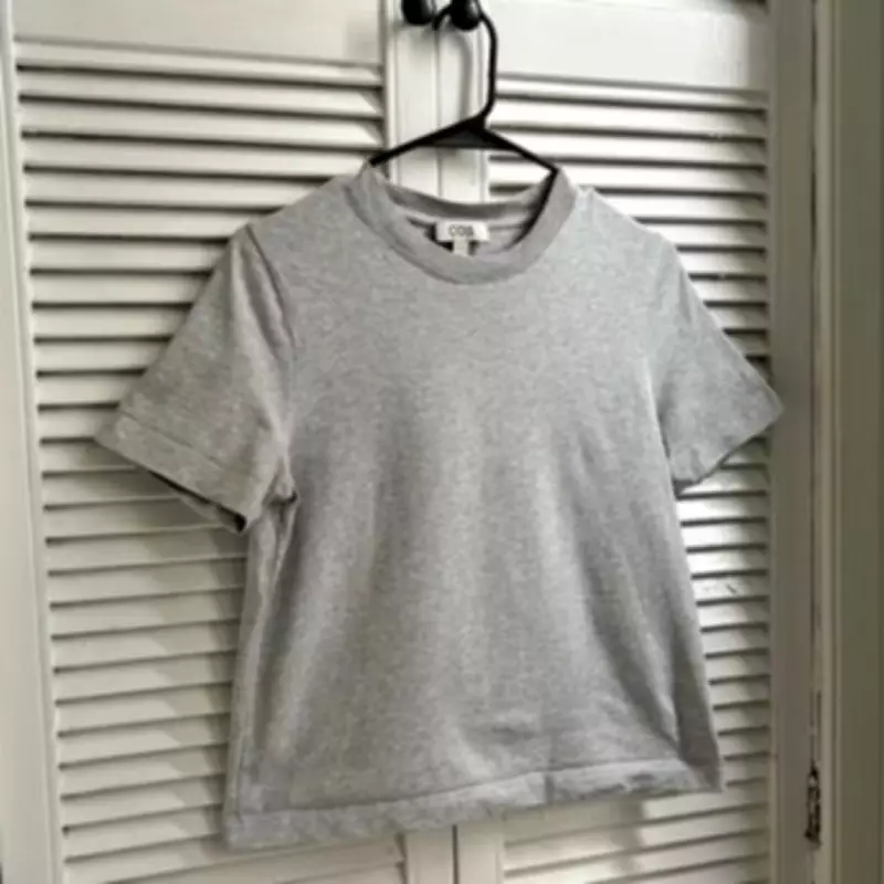 Steam Away Wrinkles: The Quick Ironing Alternative That Works in Minutes