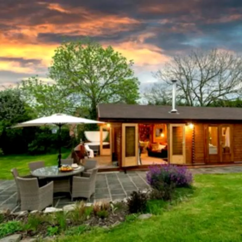 Stunning UK Cottages with Hot Tubs for a Memorable Mother's Day Getaway