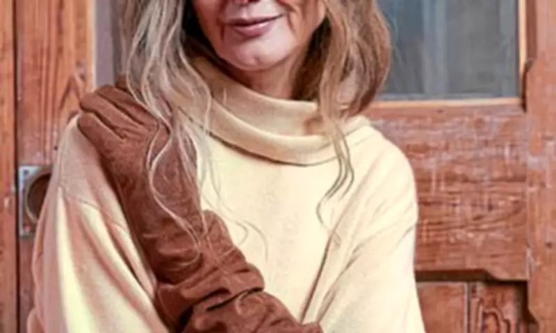 Suede Dominates AW 25-26 Runways with Quiet Luxury and Street Style Appeal