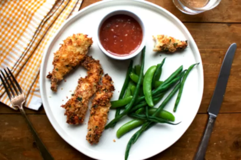 Super Bowl Chicken Tenders: A Crispy, Crowd-Pleasing Recipe with Tangy Sauce