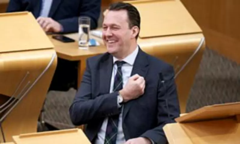 Swinney Snubs Pub Pint Offer as FMQs Clash Over Rates Relief and Hospital Scandal