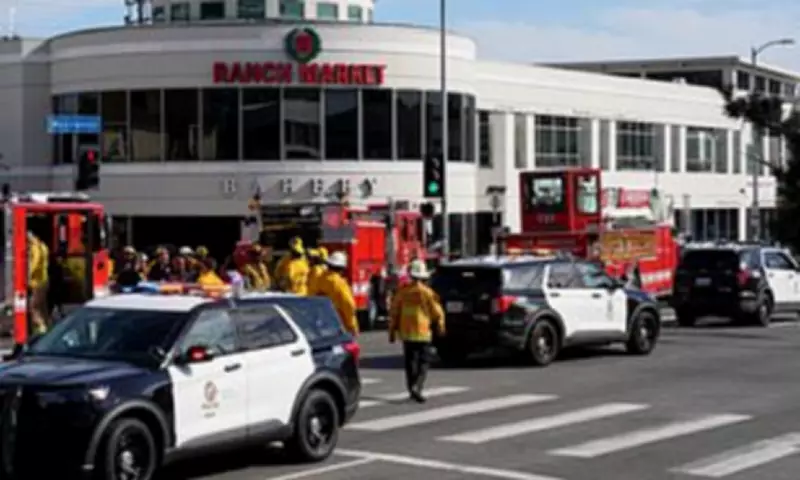 Three Dead, Seven Injured as Car Ploughs into Los Angeles Grocery Store