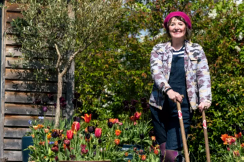 Top Garden Designer Reveals Must-Have Plants for Spring Colour