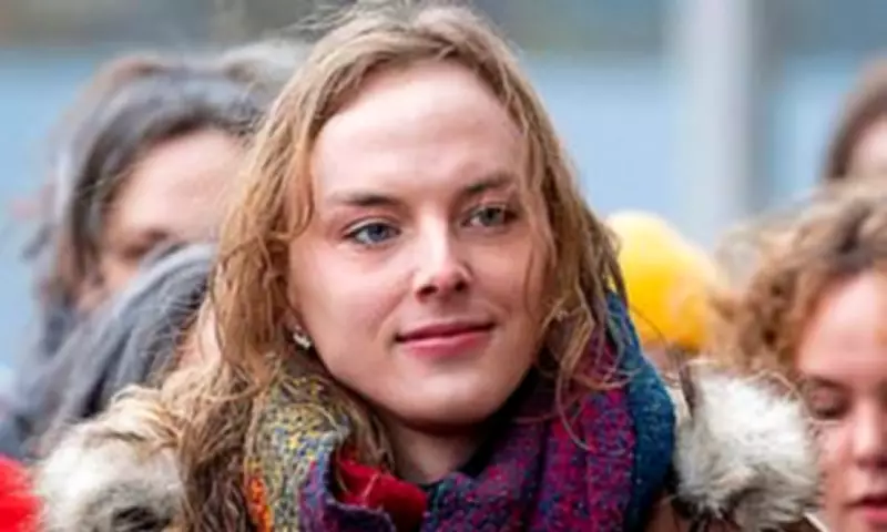 Transgender Doctor Leaves NHS After Landmark Changing Room Tribunal Row