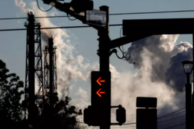 Trump EPA Moves to Roll Back Mercury and Air Toxics Standards for Coal Plants