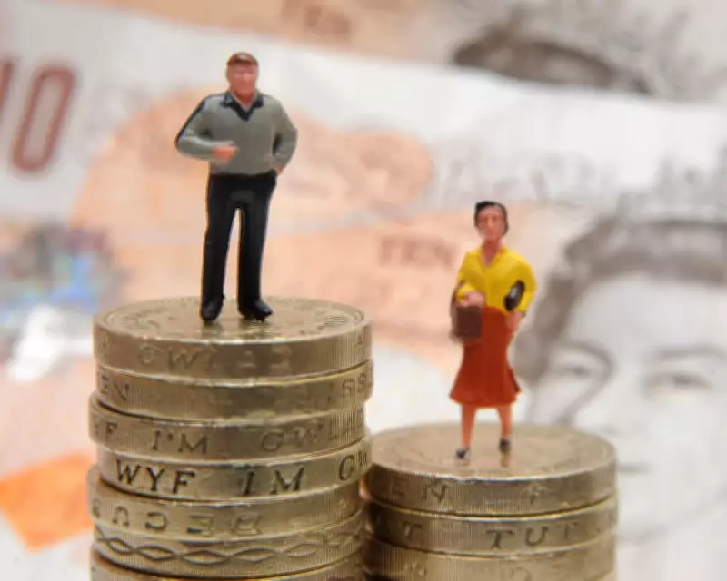 UK Gender Pay Gap to Persist for 30 Years, TUC Warns Women