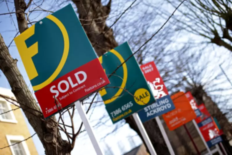 UK House Prices Surpass £300k Milestone as Regional Divide Widens