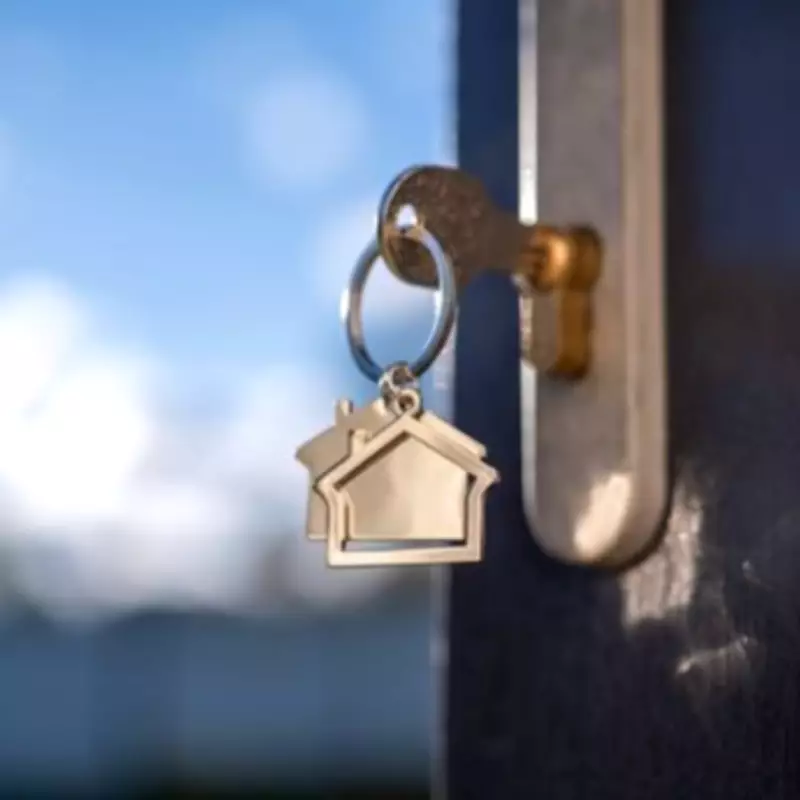 UK Households Urged to 'Cover Keyholes' Ahead of Wintry Weather Blast