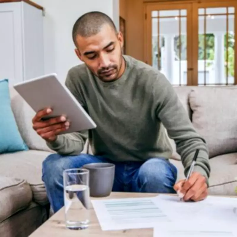 UK Savers Losing £565 Annually by Sticking with Low-Interest Accounts