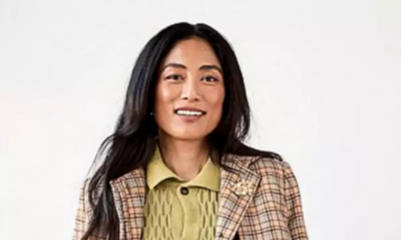 UK Textile Industry's Decline and Resurgence: From Factory Closures to Local Revival