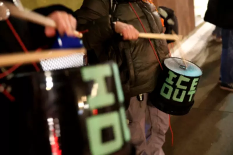 US Cities Deploy Creative Tactics to Counter Federal Immigration Raids