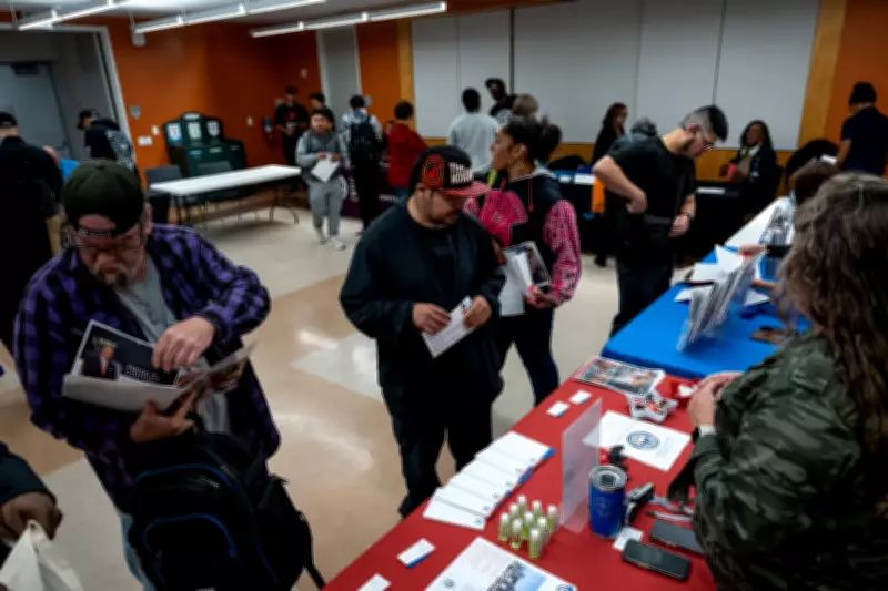 US Jobs Report Delayed Again Amid Government Shutdown Standoff