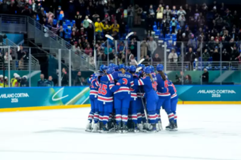 US Women's Hockey Team to Party with Flavor Flav in Vegas for Gold Medal