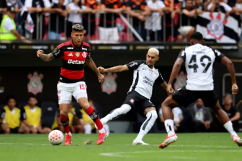 VAR Power Outage Causes Unprecedented Delay in Brazilian Super Cup Red Card
