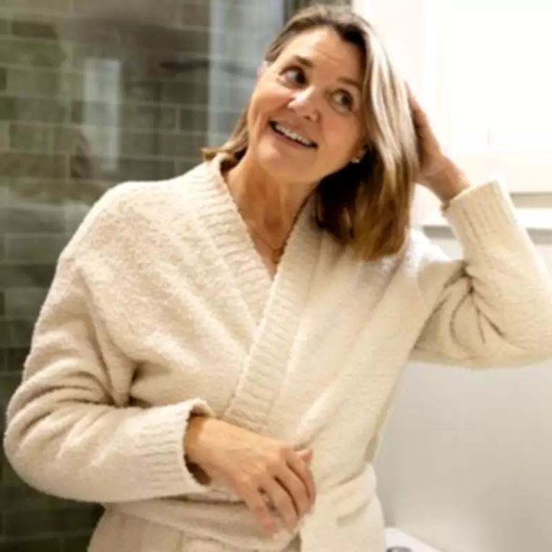 Woman Claims 37p-a-Day Powder Transformed Her Hair, Skin, and Nails