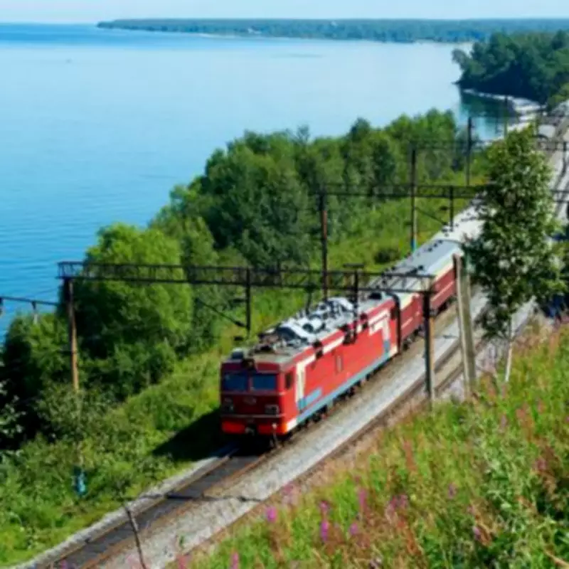 World's Longest Direct Train Journey Spans 5,771 Miles in 167 Hours
