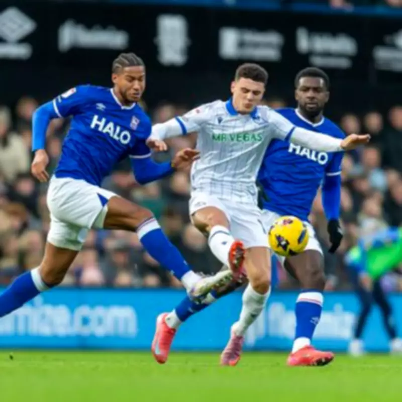 Wrexham Secure £1m Deal for Cadamarteri, Son of Ex-Everton Star