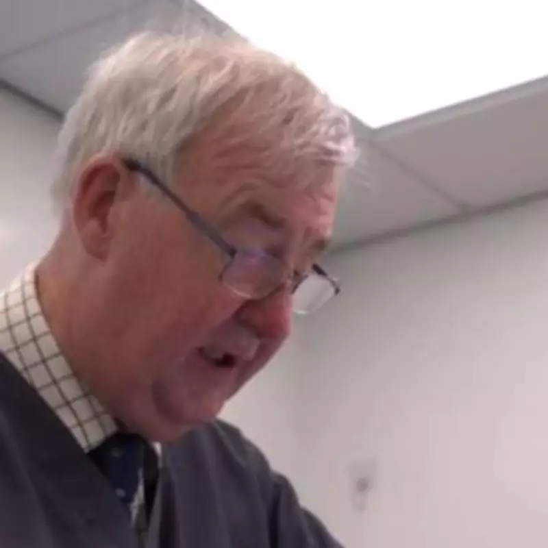 Yorkshire Vet's Emergency Surgery on Samoyed Dog Elsa Sparks Concern