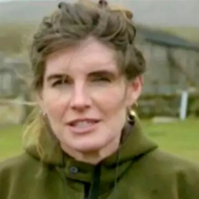 Amanda Owen's Daughter Clemmy Masters Electrical Work on Anty Johns Farm Renovation