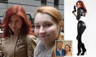 Bill Gates' Russian Bridge Partner Photographed with Kremlin Spy Anna Chapman