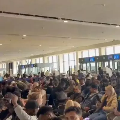 Dubai Airspace Closure Forces Flight Cancellations Amid Regional Strikes