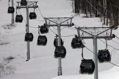 Gore Mountain Gondola Rescue: 67 Skiers Safely Evacuated After Mechanical Failure
