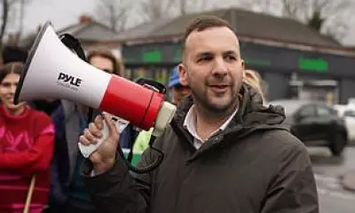 Green Party Faces Internal Crisis Over Motion Backing Hamas and Declaring Zionism Racist