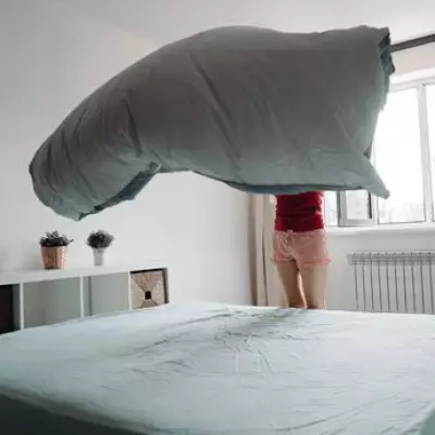 Reddit User's Six-Step Mattress Cleaning Guide for a Fresher Bedroom
