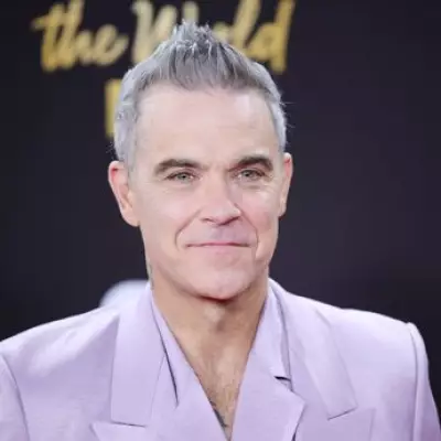 Robbie Williams Publicly Apologises to Gary Barlow, Ending Decades-Long Feud