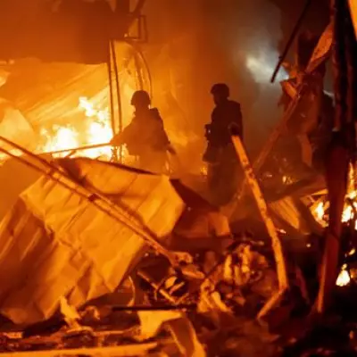 Ukraine Strikes Major Russian Arsenal, Evacuations Ordered Amid Blasts