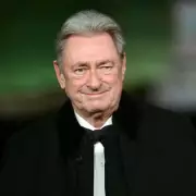 Alan Titchmarsh's 'Never, Ever' Rake Warning to Gardeners After College Rebuke