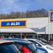 Aldi Slashes Prices on Award-Winning Champagne and Prosecco for Valentine's Day