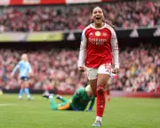 Arsenal Halt Manchester City's WSL Title March with Smith's Decisive Goal