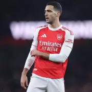 Arsenal's Transfer Deadline Day Dilemma: Injury Crisis Forces Midfield Search