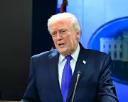 Australia to Explore All Avenues to Counter New 15% Tariffs Imposed by Trump