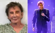 Barry Manilow Delays Tour After Surgeon's 'Depressing' Health Update