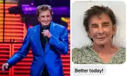 Barry Manilow Postpones Las Vegas Residency After Lung Cancer Surgery