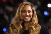 Beyoncé Debuts Chic Bob Hairstyle, Fans Dubs Her 'Bobyoncé'